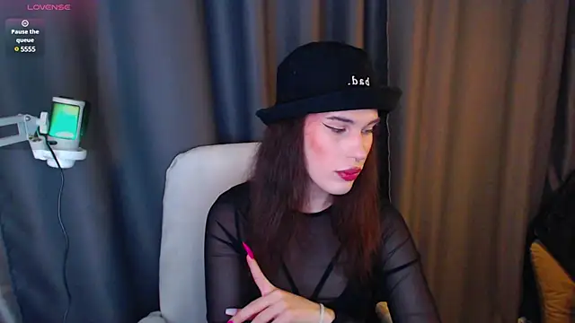 Snapshot of Cassie_Bae chatting on 03/03/25, 09:05 Cassie Bae online show from 03/03/25, 09:05