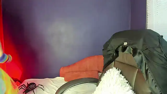 milufontier online show from 11/01/25, 10:47