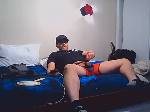 Snapshot of papittochulito chatting on 12/18/24, 01:37 papittochulito online show from 12/18/24, 01:37