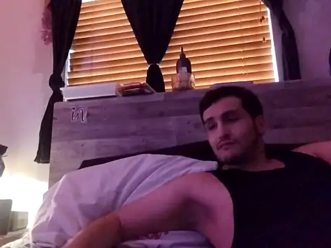 Snapshot of papittochulito chatting on 09/29/25, 04:56 papittochulito online show from 09/29/25, 04:56