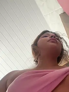 Nicollygriu online show from 04/02/26, 01:40