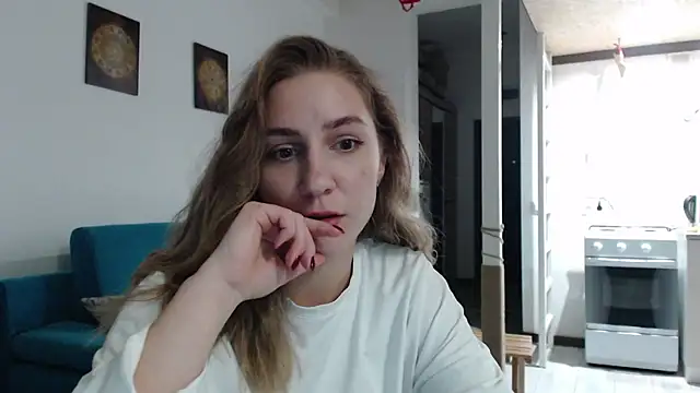 Snapshot of mi_michelle chatting on 12/22/24, 04:27 mi michelle online show from 12/22/24, 04:27