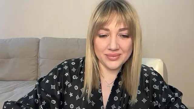 VickyLove047 online show from 04/05/26, 07:04