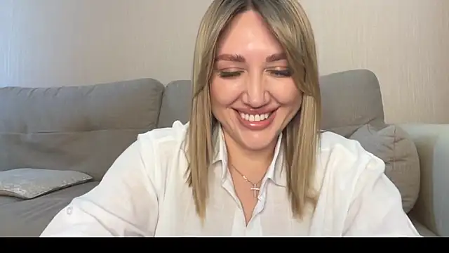 Snapshot of VickyLove047 chatting on 07/11/26, 07:52 VickyLove047 online show from 07/11/26, 07:52