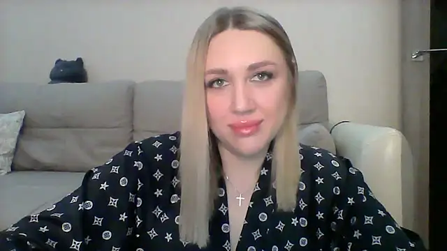 Snapshot of VickyLove047 chatting on 09/09/25, 04:44 VickyLove047 online show from 09/09/25, 04:44