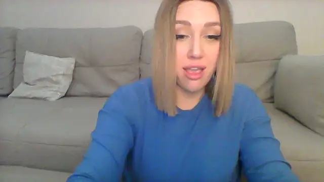 Snapshot of VickyLove047 chatting on 02/14/25, 08:37 VickyLove047 online show from 02/14/25, 08:37