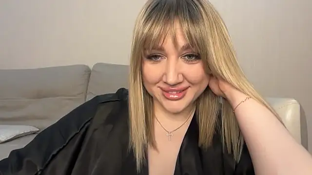 VickyLove047 online show from 04/18/26, 06:49