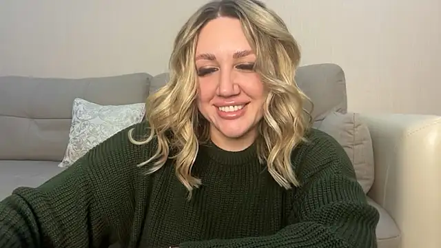 Snapshot of VickyLove047 chatting on 10/08/25, 04:51 VickyLove047 online show from 10/08/25, 04:51