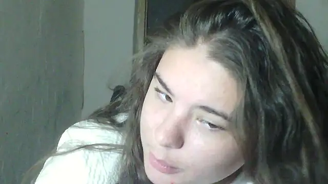 Denyse Eliza online show from 09/26/25, 08:43