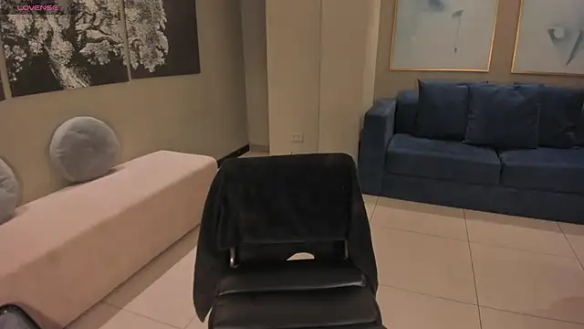 FernandaX1 online show from 09/18/25, 11:24