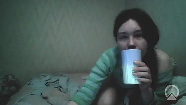 Snapshot of pink_pikachu_ chatting on 05/26/26, 02:59 pink pikachu online show from 05/26/26, 02:59