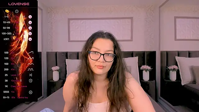 ZarifaBev online show from 11/30/25, 02:29