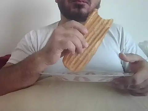 UrfavSlaveBitch online show from 01/16/26, 10:30