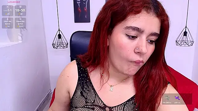 Snapshot of Allison_Dubois chatting on 01/13/26, 05:55 Allison Dubois online show from 01/13/26, 05:55