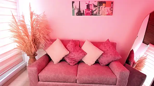 Regina blum online show from 04/15/26, 08:42