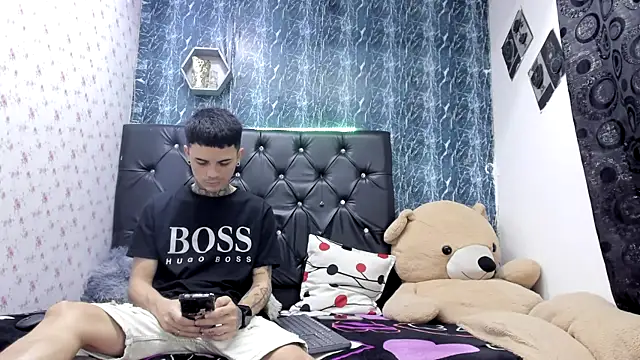 exotic hot couple online show from 02/27/26, 09:58