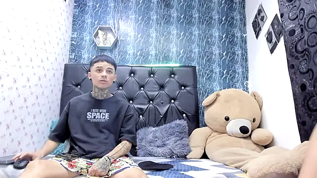 exotic hot couple online show from 03/07/26, 10:59