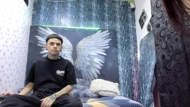 exotic hot couple online show from 03/29/26, 12:34