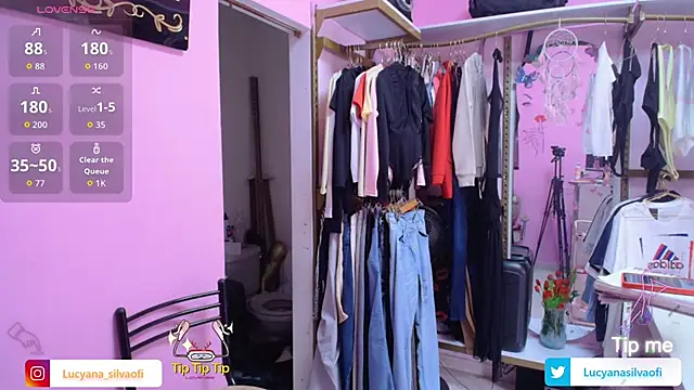 Snapshot of LucyanaSilva chatting on 02/13/26, 06:30 LucyanaSilva online show from 02/13/26, 06:30