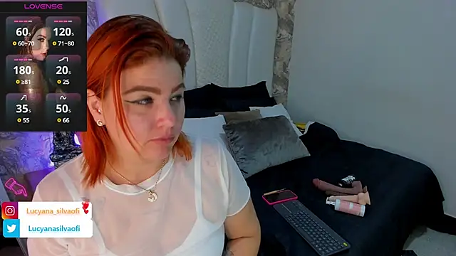 Snapshot of LucyanaSilva chatting on 03/22/25, 04:45 LucyanaSilva online show from 03/22/25, 04:45