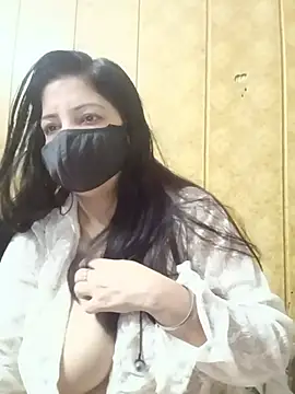 Snapshot of hornycoupleJandS chatting on 07/09/26, 09:25 hornycoupleJandS online show from 07/09/26, 09:25