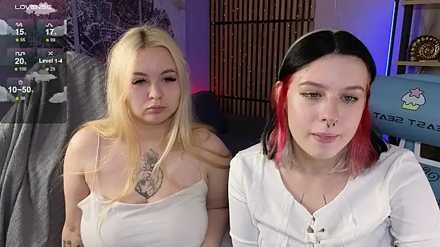 Snapshot of tender_kiitty chatting on 10/25/25, 02:07 tender kiitty online show from 10/25/25, 02:07