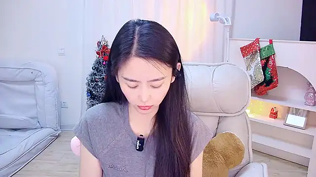 Snapshot of CN-Babycat chatting on 12/17/25, 03:33 CN-Babycat online show from 12/17/25, 03:33