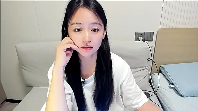 Snapshot of CN-Babycat chatting on 09/23/25, 10:22 CN-Babycat online show from 09/23/25, 10:22