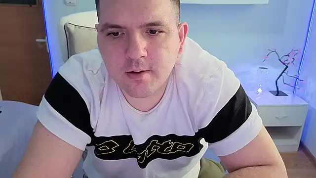 Snapshot of JasonJacks chatting on 01/19/26, 11:47 JasonJacks online show from 01/19/26, 11:47