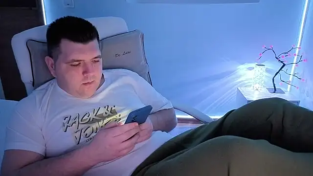 Snapshot of JasonJacks chatting on 02/25/26, 04:12 JasonJacks online show from 02/25/26, 04:12