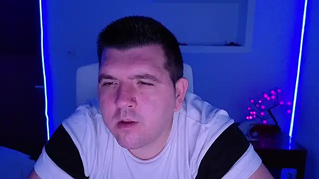 Snapshot of JasonJacks chatting on 09/28/25, 04:30 JasonJacks online show from 09/28/25, 04:30