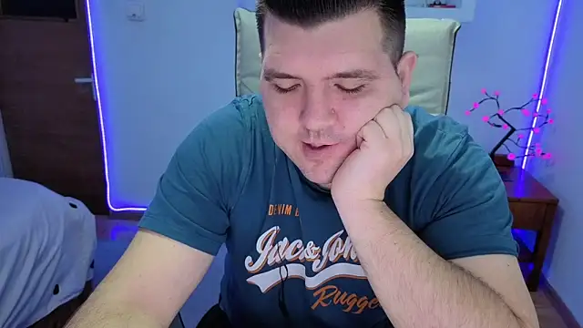 Snapshot of JasonJacks chatting on 10/17/25, 02:59 JasonJacks online show from 10/17/25, 02:59