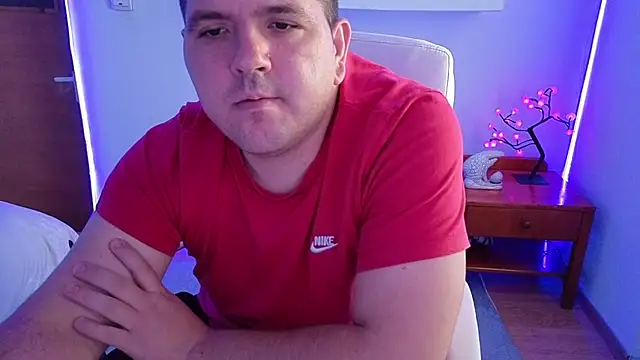 Snapshot of JasonJacks chatting on 09/21/25, 05:23 JasonJacks online show from 09/21/25, 05:23