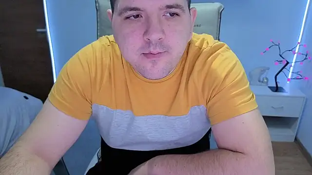 Snapshot of JasonJacks chatting on 11/24/25, 03:50 JasonJacks online show from 11/24/25, 03:50