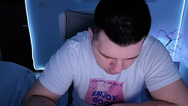 Snapshot of JasonJacks chatting on 02/24/26, 04:02 JasonJacks online show from 02/24/26, 04:02