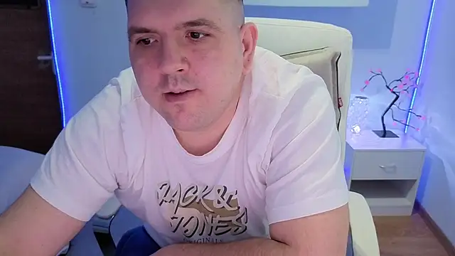 Snapshot of JasonJacks chatting on 01/16/26, 07:12 JasonJacks online show from 01/16/26, 07:12