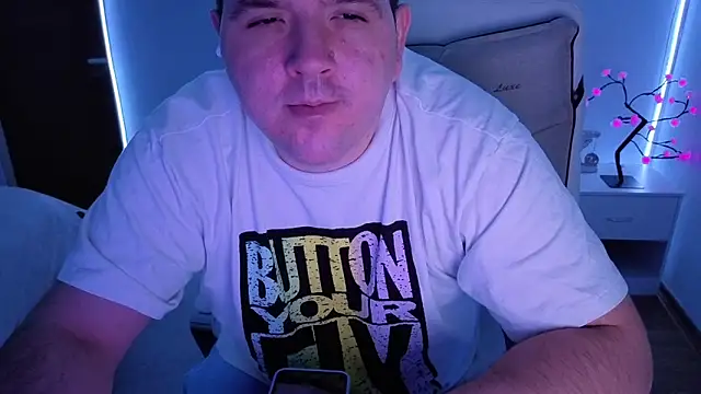 Snapshot of JasonJacks chatting on 11/30/25, 05:52 JasonJacks online show from 11/30/25, 05:52