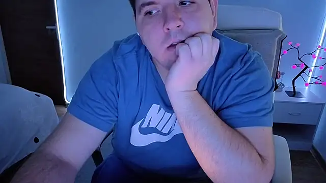 Snapshot of JasonJacks chatting on 11/01/25, 05:25 JasonJacks online show from 11/01/25, 05:25