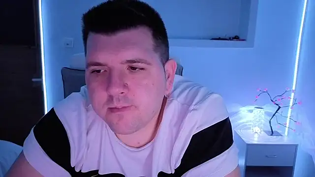 Snapshot of JasonJacks chatting on 03/02/26, 12:11 JasonJacks online show from 03/02/26, 12:11