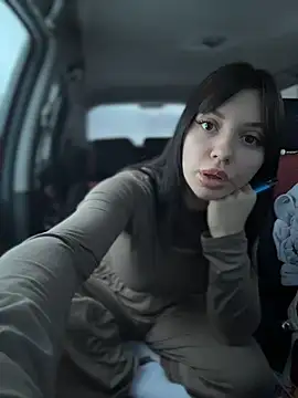 JulliaVegas online show from 11/26/25, 02:33