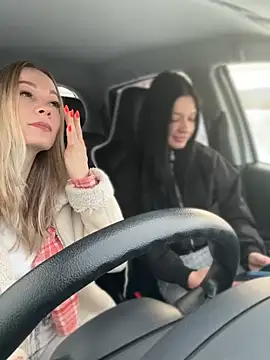 JulliaVegas online show from 03/08/25, 02:12