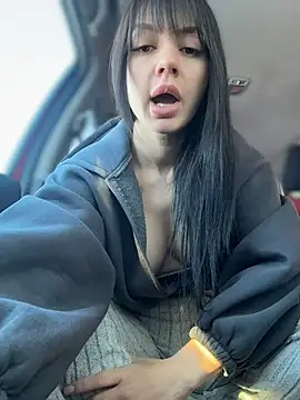 JulliaVegas online show from 02/21/26, 02:57