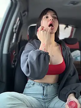 JulliaVegas online show from 11/17/25, 02:15