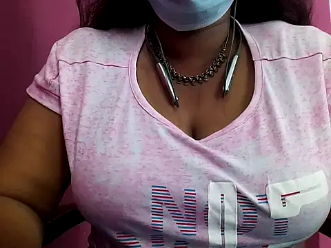 Snapshot of Tamilsathya2024 chatting on 03/01/25, 02:48 Tamilsathya2024 online show from 03/01/25, 02:48