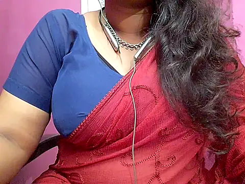 Snapshot of Tamilsathya2024 chatting on 02/07/25, 06:02 Tamilsathya2024 online show from 02/07/25, 06:02