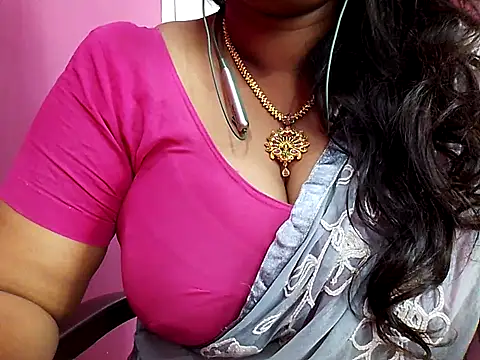 Snapshot of Tamilsathya2024 chatting on 03/09/25, 02:50 Tamilsathya2024 online show from 03/09/25, 02:50