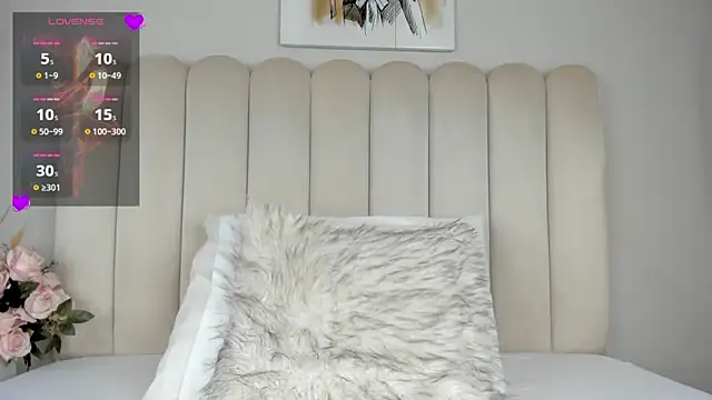CharlotteDupontt online show from 06/11/26, 12:24