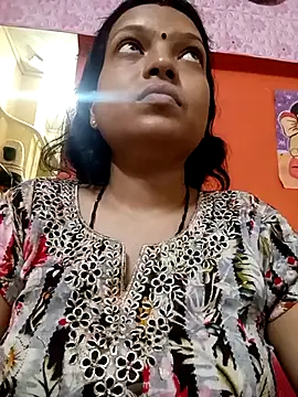 sunita-doll online show from 10/19/25, 08:00