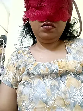 sunita-doll online show from 06/18/26, 08:02