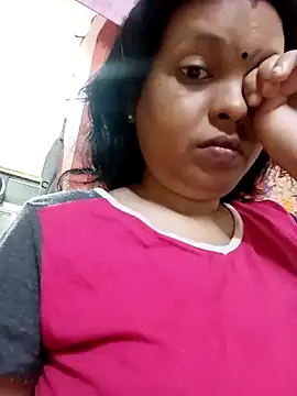 sunita-doll online show from 11/28/25, 03:01